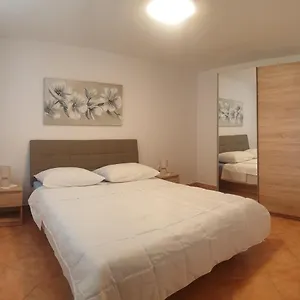 Tuzlak Apartament